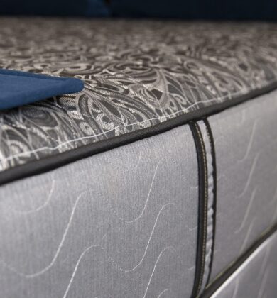 the scarlet mattress